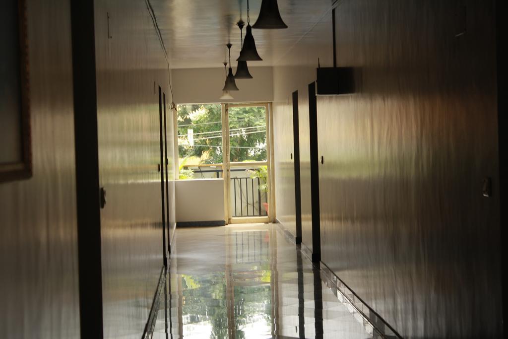 Tom'S Hotel Bangalore Ngoại thất bức ảnh