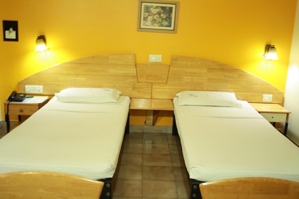 Tom'S Hotel Bangalore Ngoại thất bức ảnh