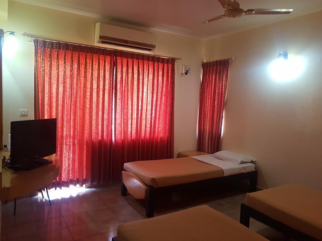 Tom'S Hotel Bangalore Ngoại thất bức ảnh