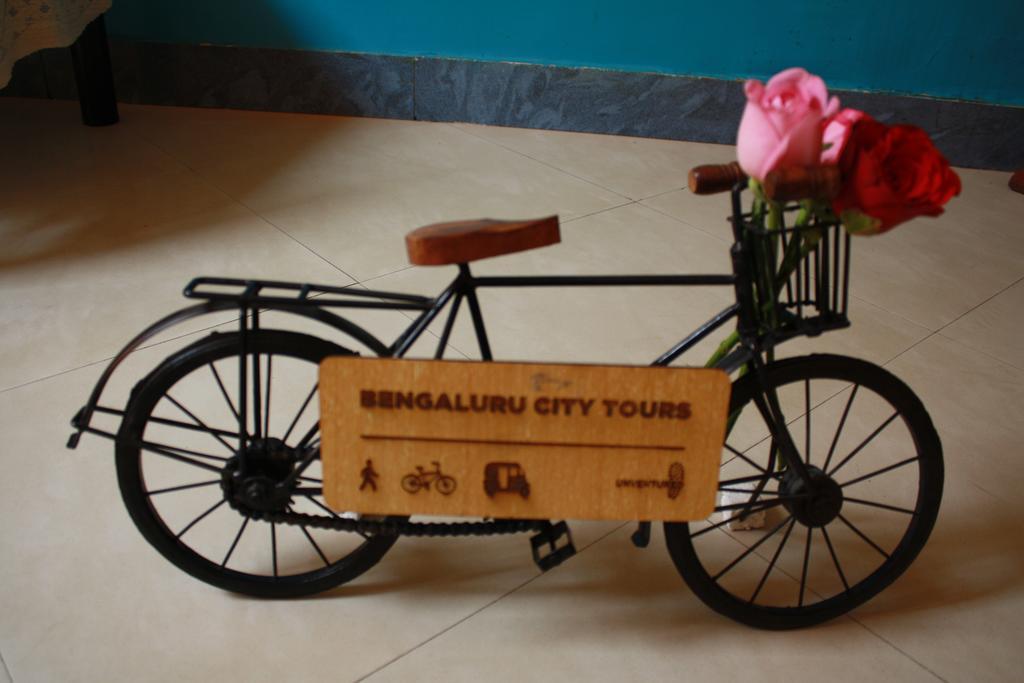 Tom'S Hotel Bangalore Ngoại thất bức ảnh