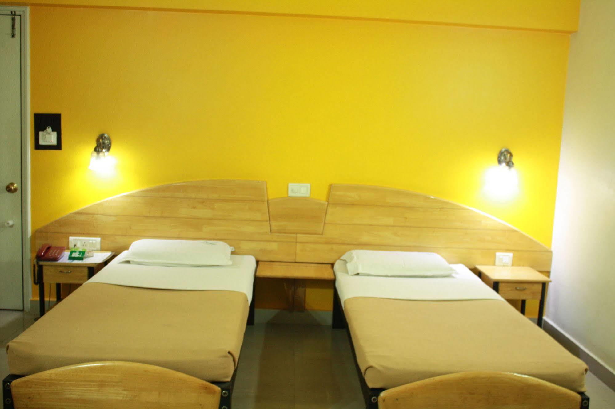 Tom'S Hotel Bangalore Ngoại thất bức ảnh